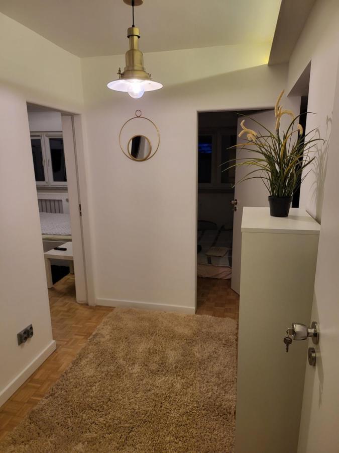 Studio Zelazna Rooms Near Old Town Warszawa Eksteriør billede